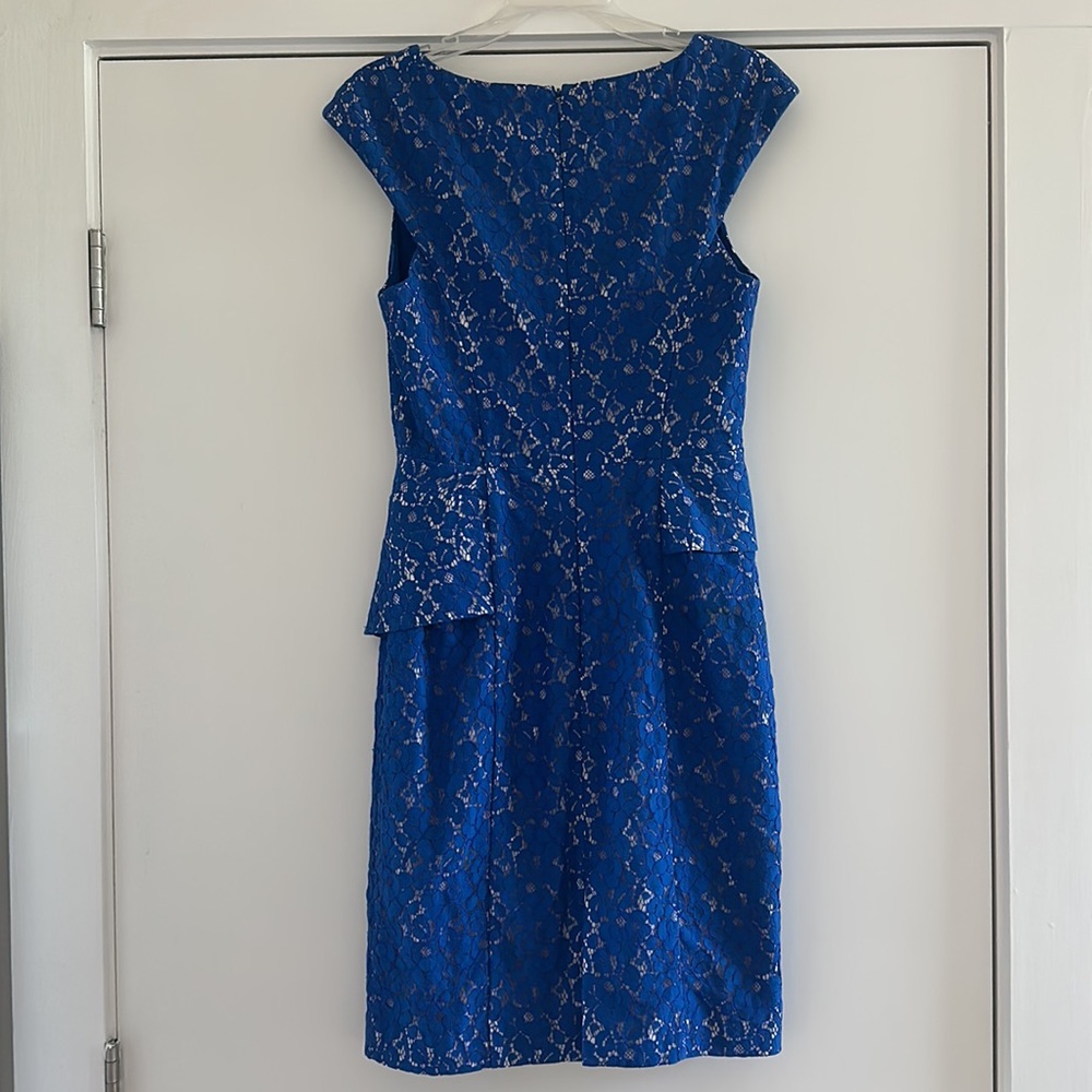 EUC Blue lace cocktail dress - Picture 6 of 7